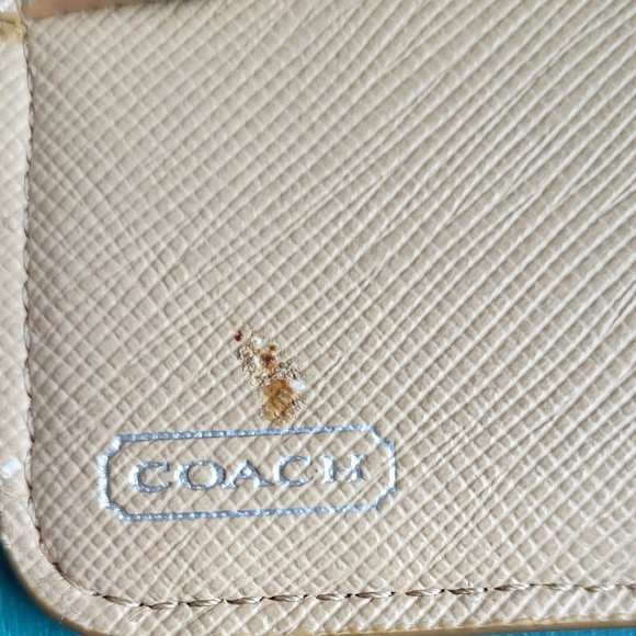 COACH Gold & Off White Coated Canvas Small Bifold Wallet - Picture 8 of 9